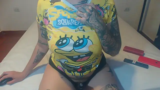 Tattoodreams_lucy webcam