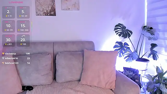 Estrer_collins webcam