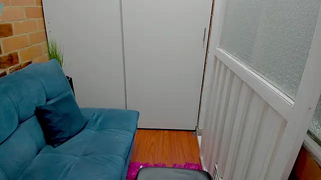 Penelope47 webcam