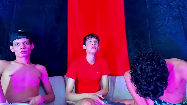 Pleasure_boys_hot webcam