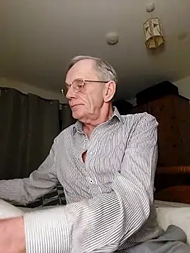 ferret7777 (M grandpa) - for you guys to enjoy me and vice versa