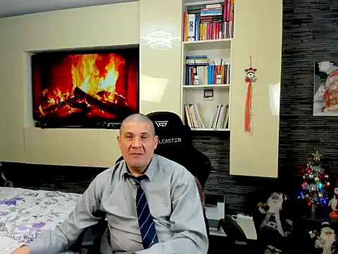 SpartacusDaddy48 webcam