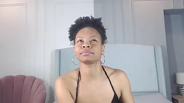 ChantalGarner webcam