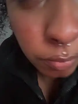 your_paris - Your_Paris's free webcam