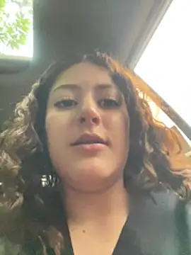 lizzy_luminair webcam