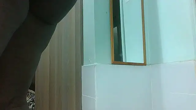 Huge_Bootybae webcam