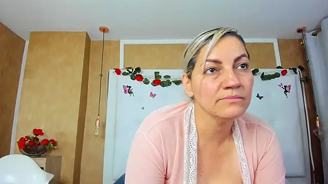 Heidy_milf webcam