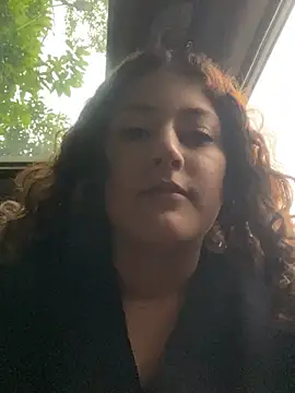 lizzy_luminair webcam