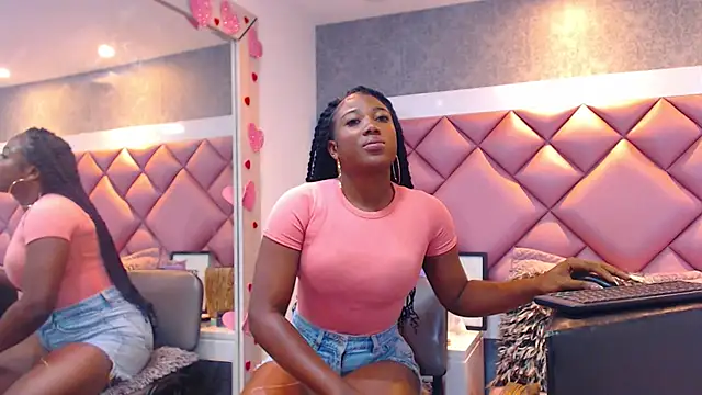 Thegreatonelady webcam