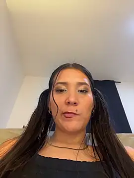 IsabellaJoness_ webcam