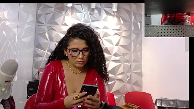 Dakota_Rainbow22 webcam