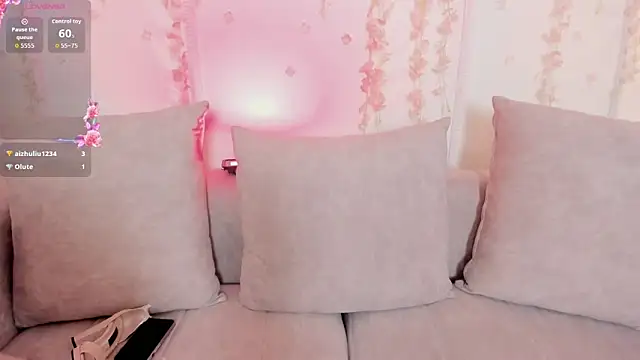 olivia_dluxe webcam