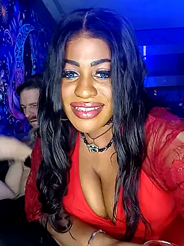 AmazonianMistress webcam