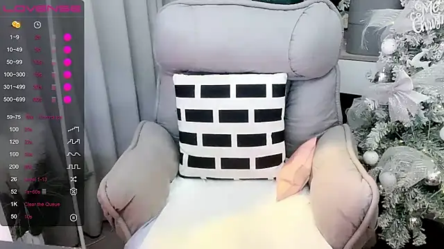 Monica-666888- webcam