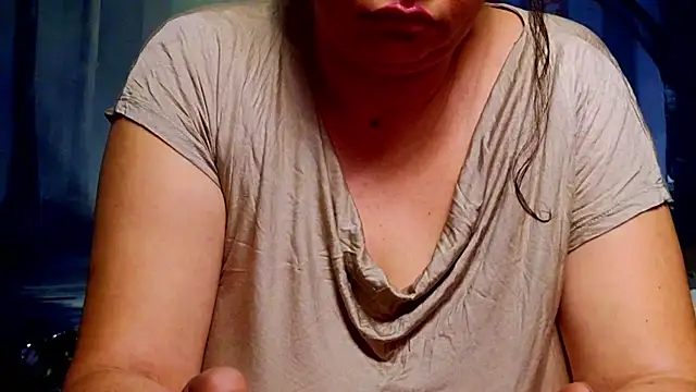 ElizabethEven webcam