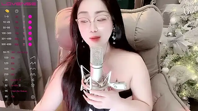 Monica-666888- webcam