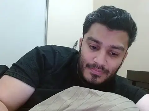 robintoit - Robintoit's free webcam - UK Sex Cams