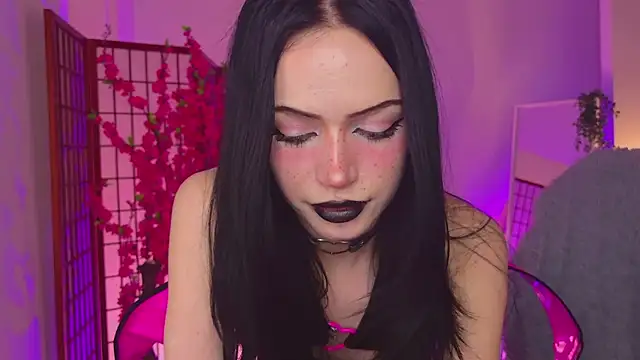 Dark_Diva webcam