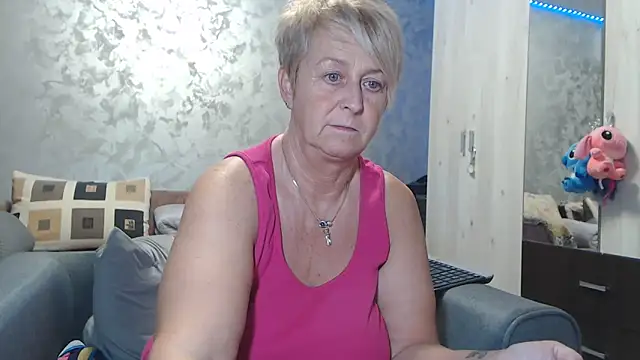 rosesandlillies - RosesandLillies's free webcam - UK Sex Cams