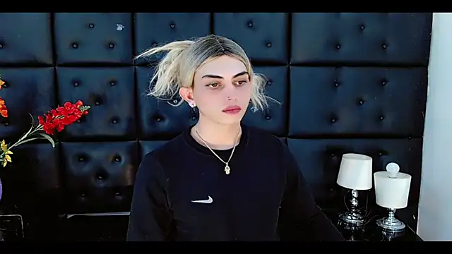 daniela_pink_ - Daniela_Pink_'s free webcam - UK Sex Cams