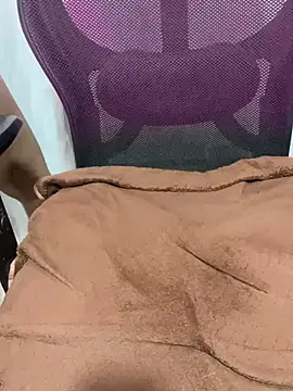 miss-Riya-00100 webcam