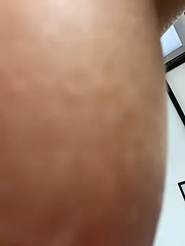 NaughtyNinnaXXX webcam