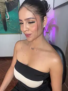 alisaa_jhons1 webcam