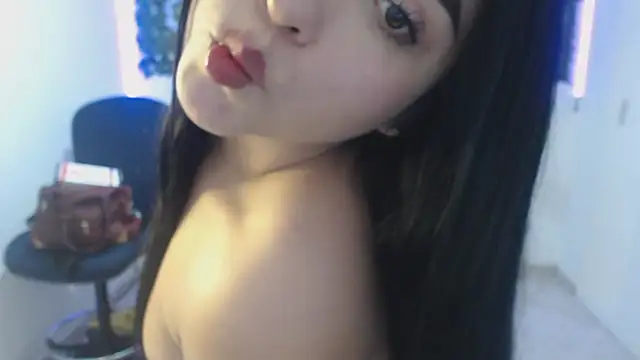 adara_cute_69 webcam