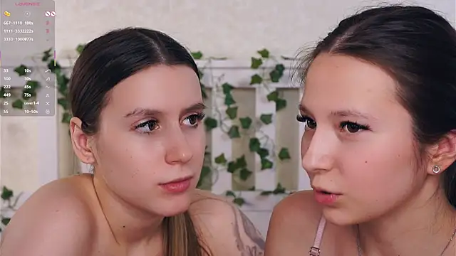 GabrielleLynchar... Live Webcam on Stripchat