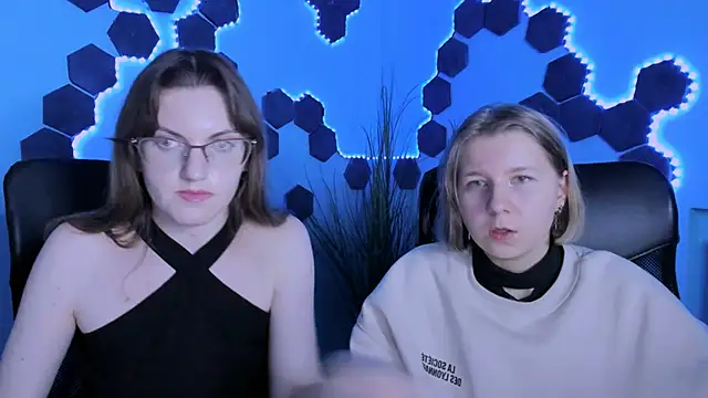 gloria_bubble webcam