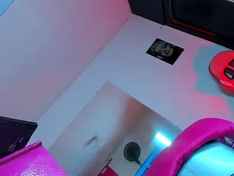 MISTRESS-BBCTSX webcam