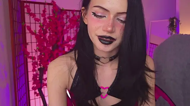Dark_Diva webcam