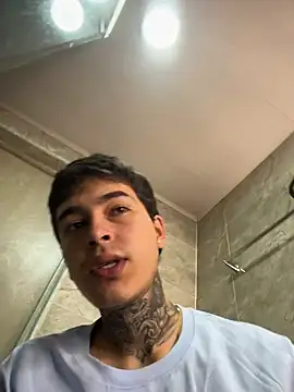 samm4044 Live Webcam on Stripchat