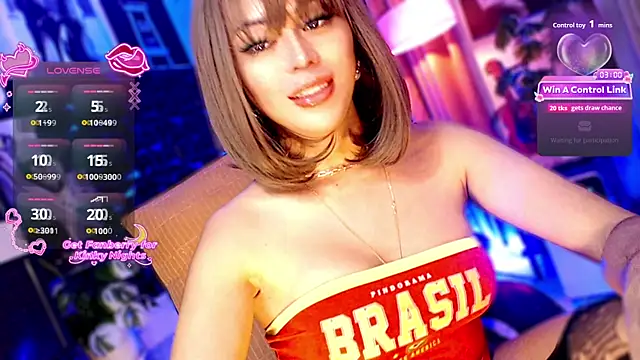 ThanyaKambridge_ webcam