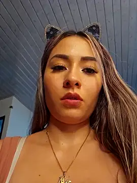 Natasanz Live Webcam on Stripchat