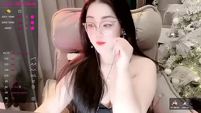 Monica-666888- webcam