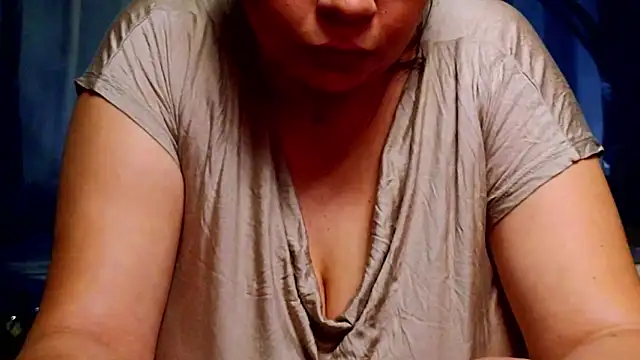 ElizabethEven webcam