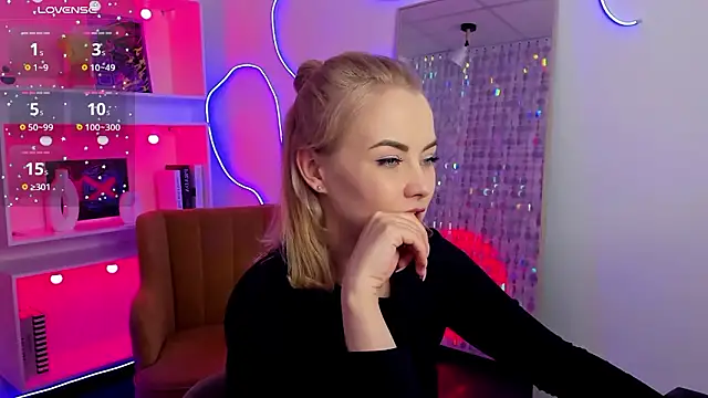 stephaniesweety - StephanieSweety's free webcam - UK Sex Cams