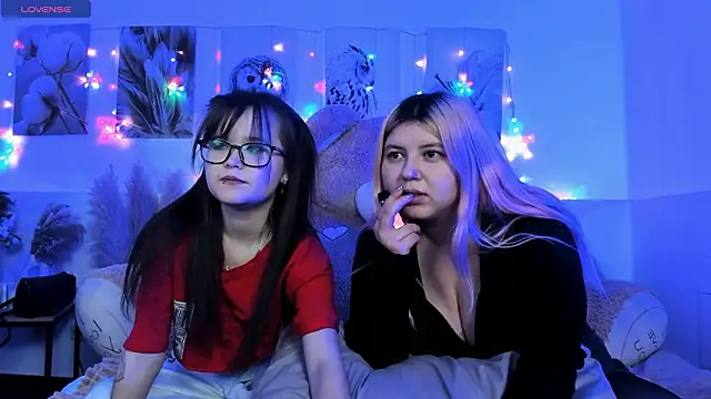 elainebeness - Elainebeness's free webcam - UK Sex Cams