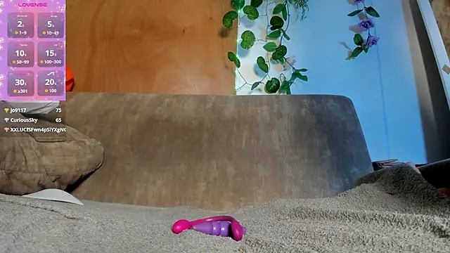 adhara_hotter webcam