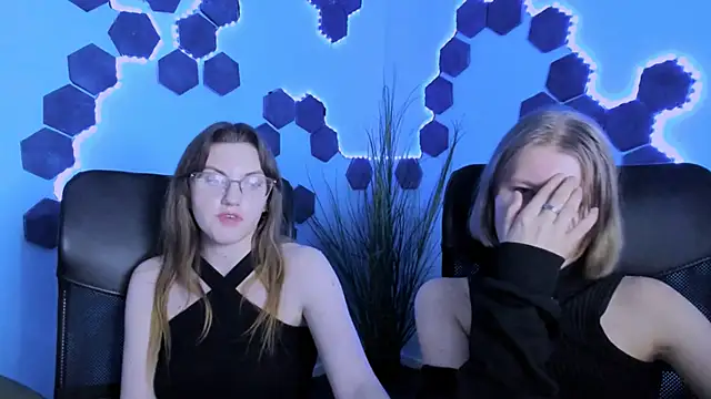 gloria_bubble webcam