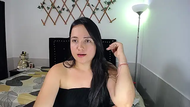 naughty_girl_4u webcam