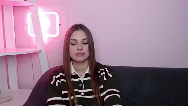 MilanaAngelAs webcam