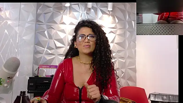 Dakota_Rainbow22 webcam