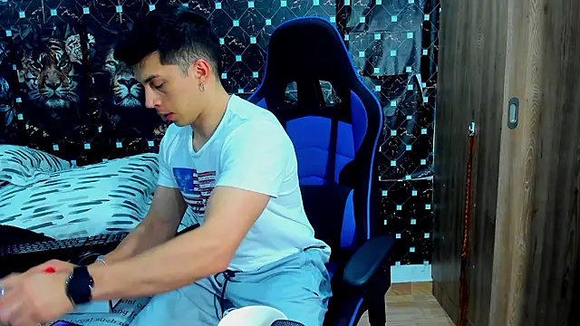 javiersexymann webcam