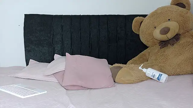 Natashaparker__ webcam