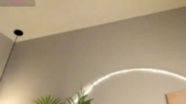 Juli_Casanova webcam