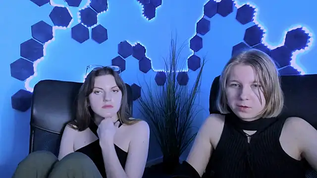 gloria_bubble webcam