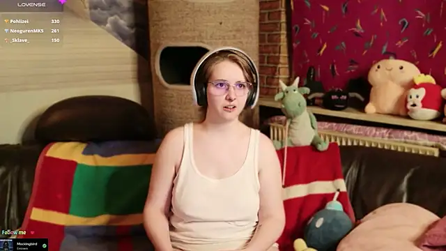 GamerGirl_Eve webcam