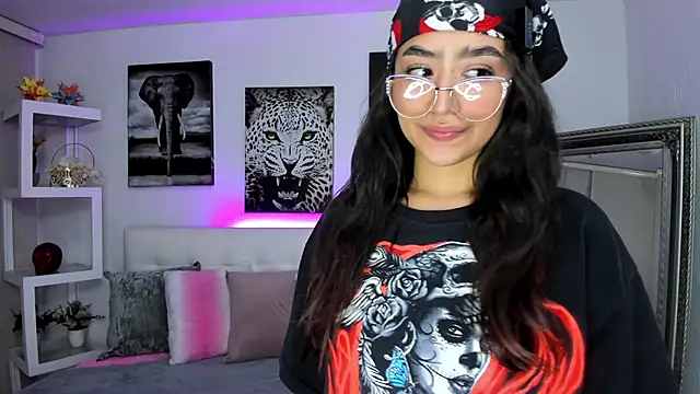 sophie-carter - Sophie-carter's free webcam - UK Sex Cams